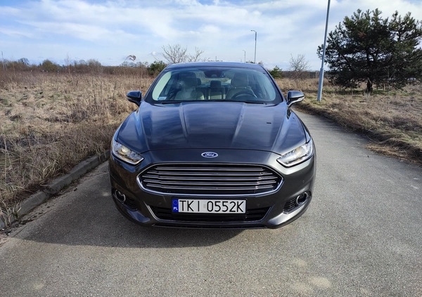 Ford Mondeo cena 61800 przebieg: 129140, rok produkcji 2016 z Chmielnik małe 704